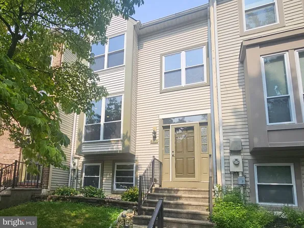 8214 Tall Trees Ct, Ellicott City, MD 21043