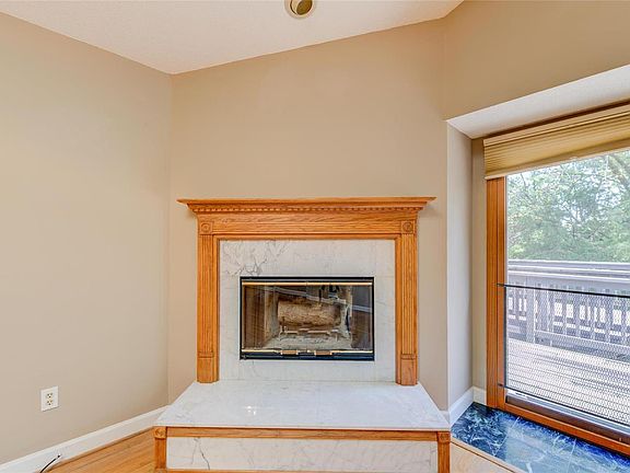 5th image of 5623 Duchesne Parque Dr