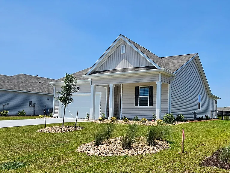 3015 Long Spur Dr — Photo 2