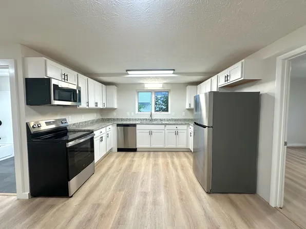 424-426 Broadway #C, Rochester, NY 14607