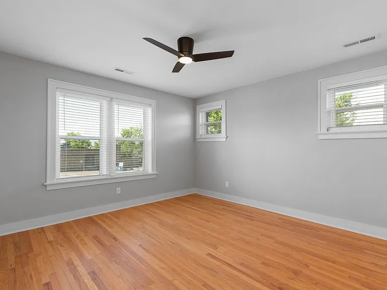 6201 Arsenal through 3051 Clifton — Photo 15