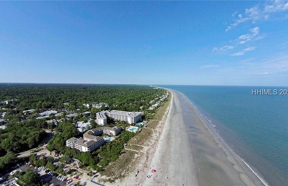 2nd image of 95 Sandcastle Ct
