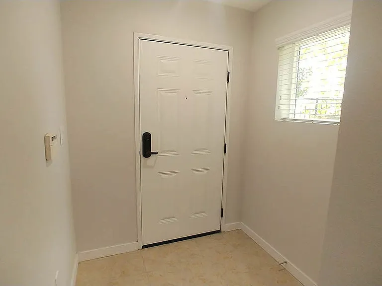 Almeria Townhomes — Photo 124