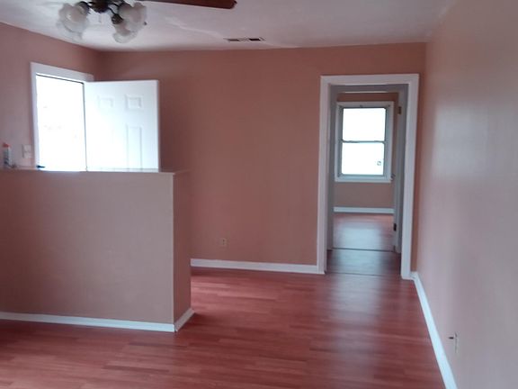 another living room picture