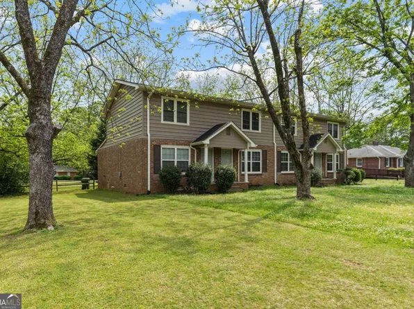 808 E Spring St, Way, GA 30655