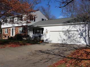 47 Melrose Ave, Haverhill, MA 01830