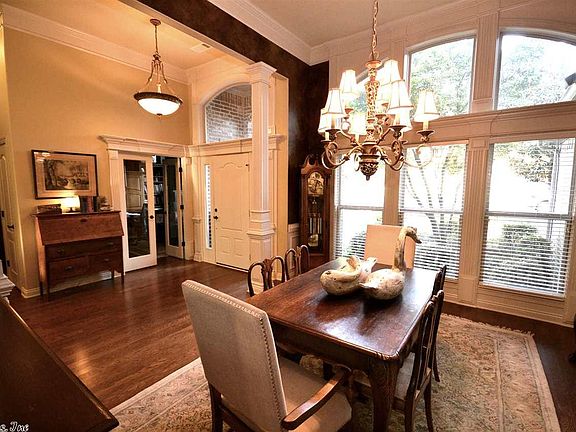 5th image of 4236 Robinwood Cir