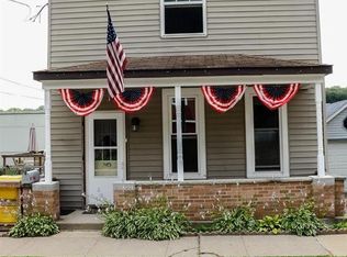 2619 Pinard St, Dubuque, IA 52001