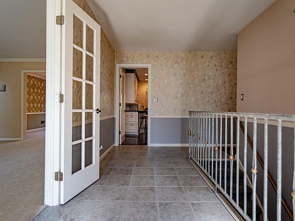 4th image of 3101 Gambriel Ct