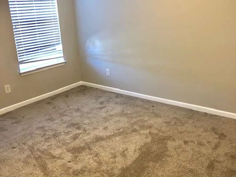 3205 Dark Woods Dr — Photo 14