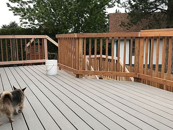 2nd image of 126 Orchard Ct
