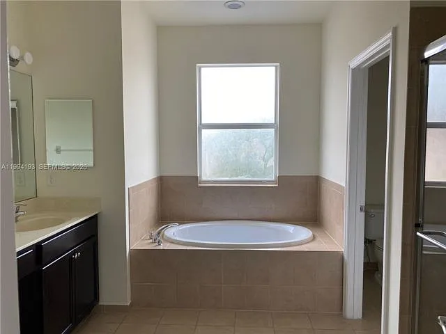 17001 SW 90th Ter — Photo 3