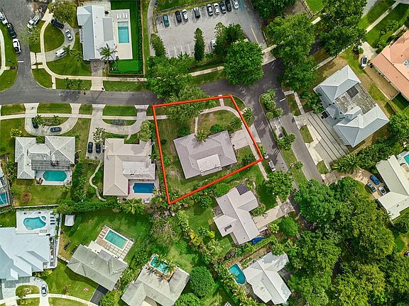 5th image of 701 Lakeside Drive
