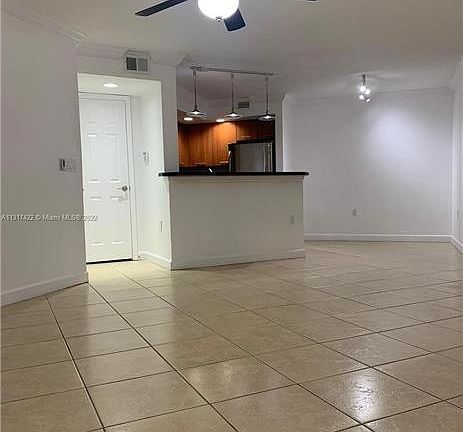 5th image of 595 Vista Isles Dr APT 1915