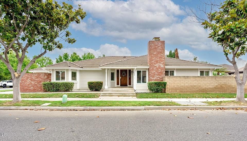 1st image of 2281 Southern Hill Dr