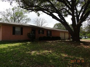 10 E Post Oak Ln, Shepherd, TX 77371