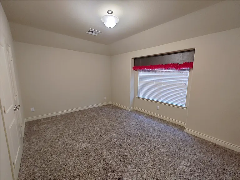 9014 Meacom Dr — Photo 22