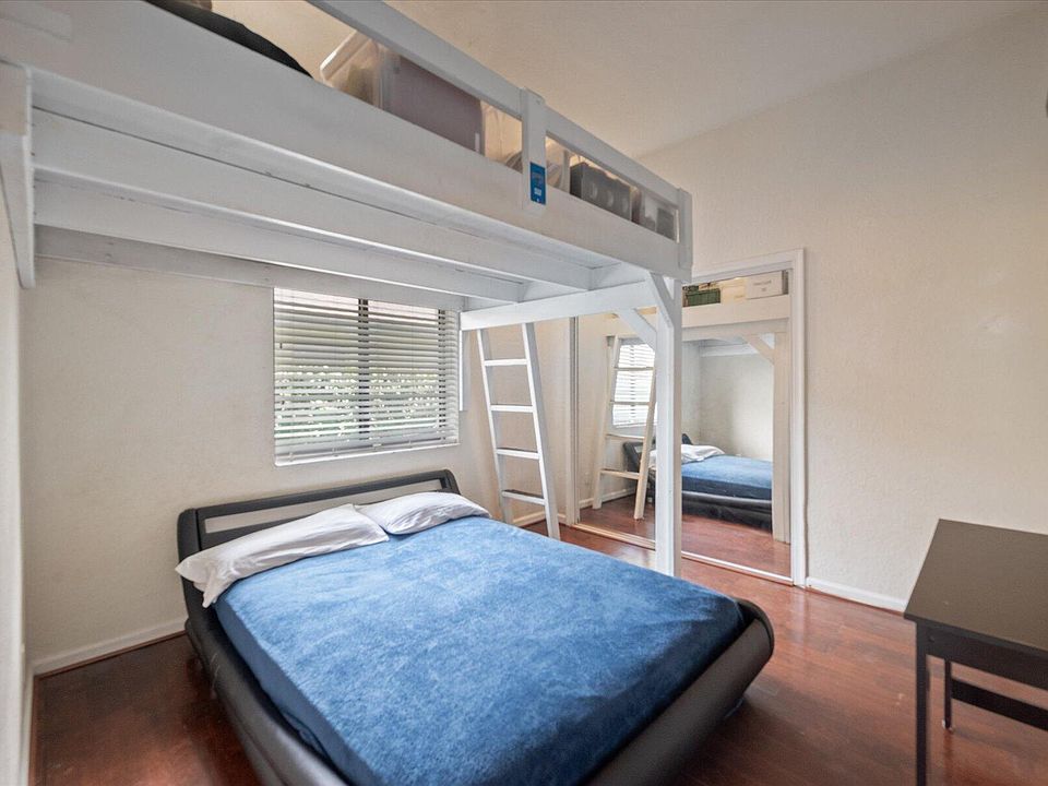 1st image of 1106 Staghorn Street