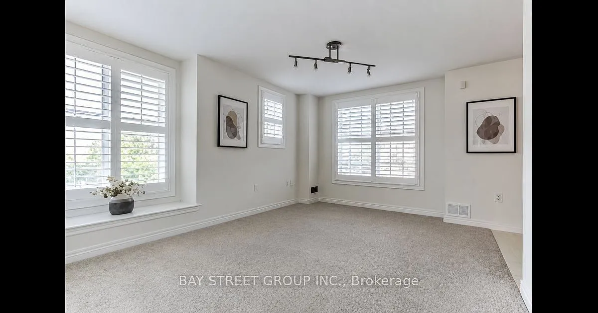 1 bed, $1,498 — Photo 2
