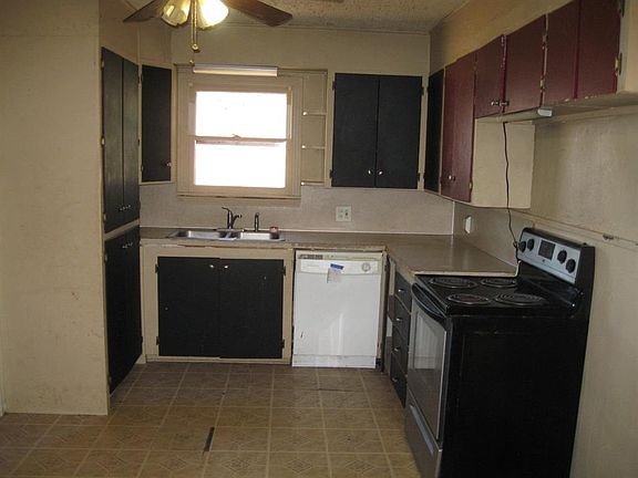 3rd image of 12541 Fm 1178 S