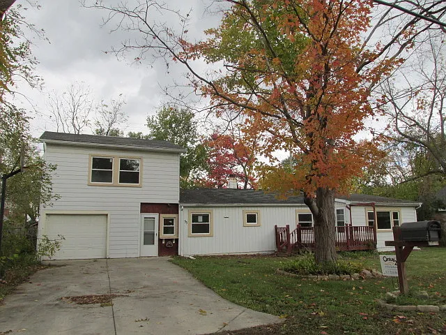 95 Phlox Dr photo 1