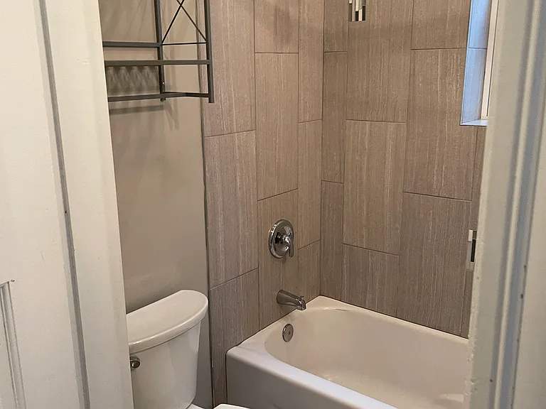 1806-1808 Allen Ave #1 — Photo 7