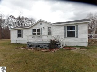 3955 Foster Rd, Mt Pleasant, MI 48858