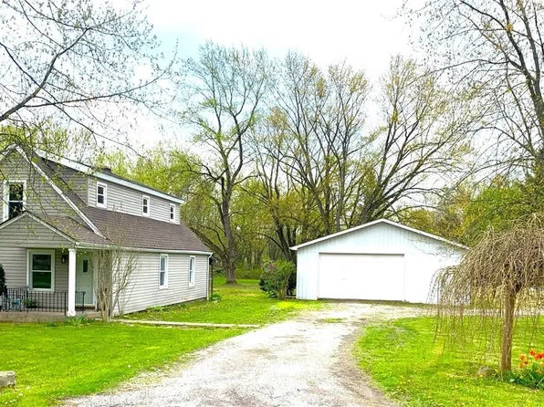 4431 Turner Rd, Leavittsburg, OH 44430