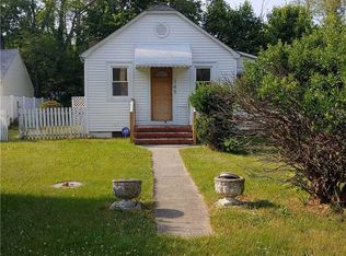 145 Cedar Rd E, Mastic Beach, NY 11951