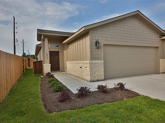 2nd image of 9863 Grosbeak Ln