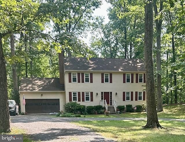 1st image of 4011 Shady Hollow Ln