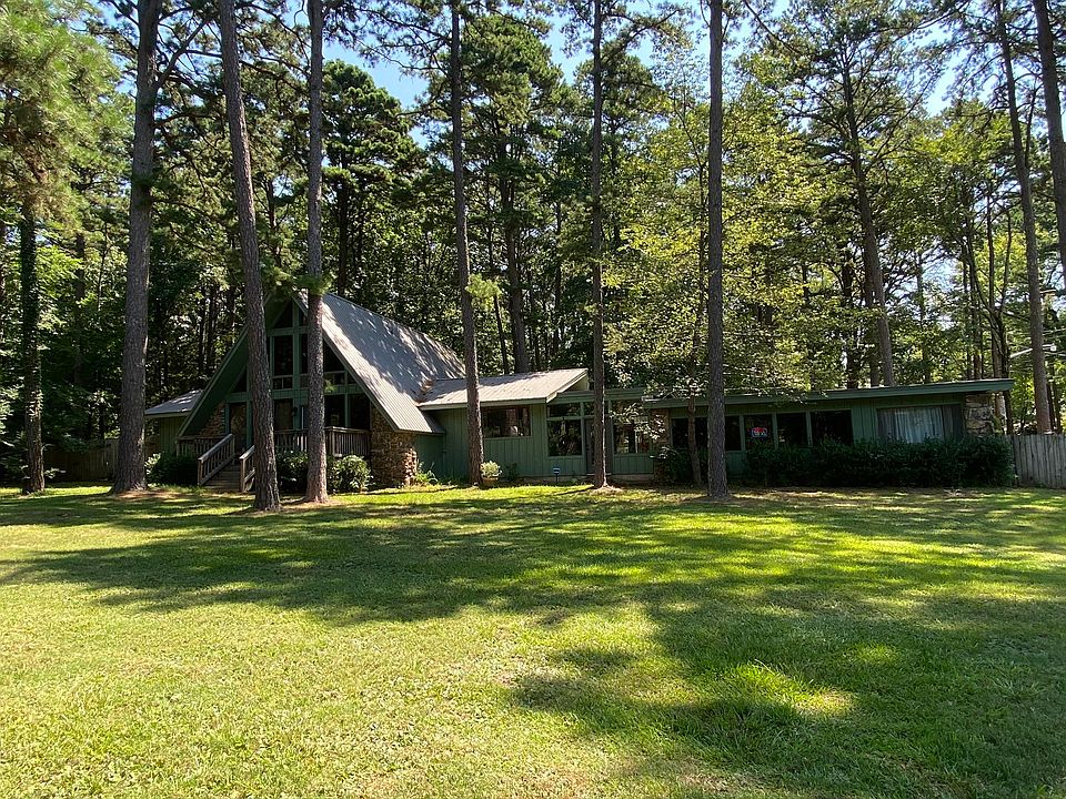 1st image of 101 Barborek Ln