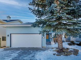 44 N Macewan Ridge Close NW, Calgary, AB T3K3G6