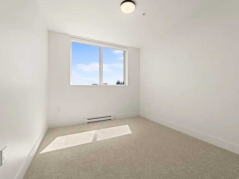 20769 Fraser Hwy #501 — Photo 8