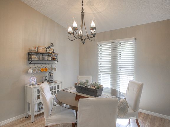 5th image of 6508 Calusa Dr