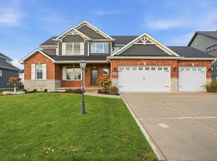 9740 Tall Grass Trl, Saint John, IN 46373
