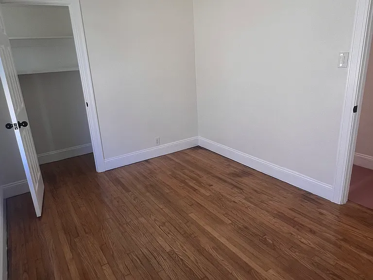 635 Arden Ave — Photo 18