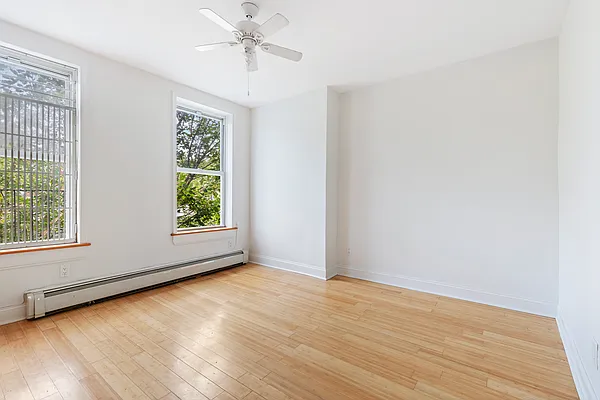 Rented by Compass | media 9