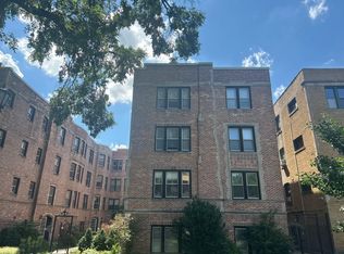 136 Clyde Ave APT 2S, Evanston, IL