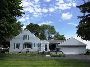 N929 County Road I, Hollandale, WI 53075