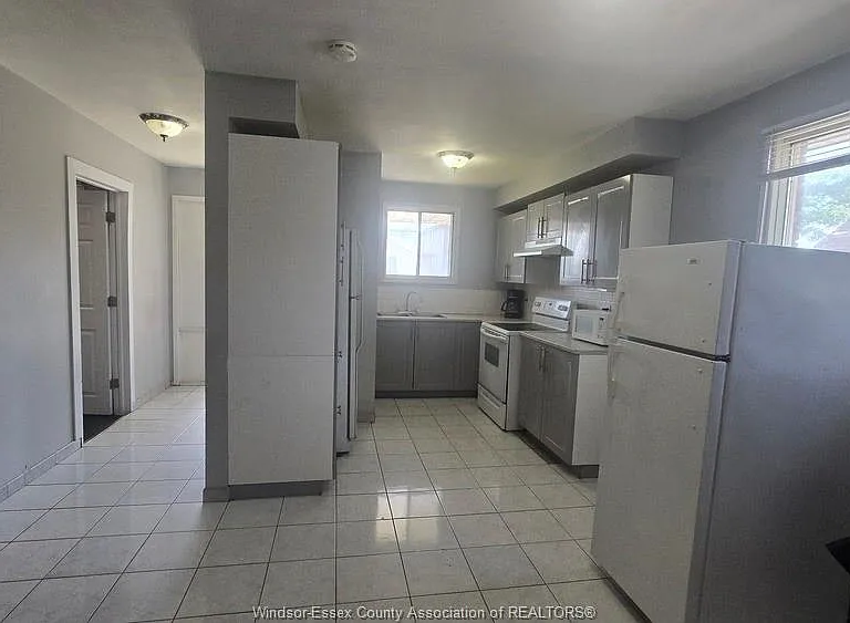 1018 California Ave #MAIN — Photo 5
