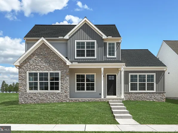 13 Pinnacle Ridge Dr #L-0149, Annville, PA 17003