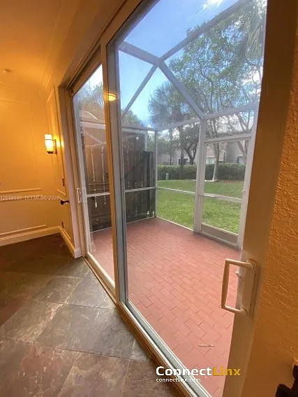 2041 Pompeii Ct — Photo 16