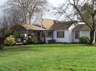 1106 Big Bend Rd, Roseburg, OR 97471