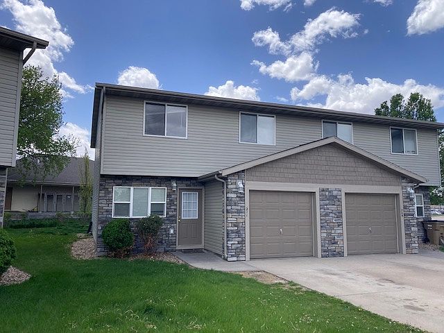 1st image of 216 Saratoga Cir