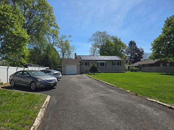 21 Stanton Ave