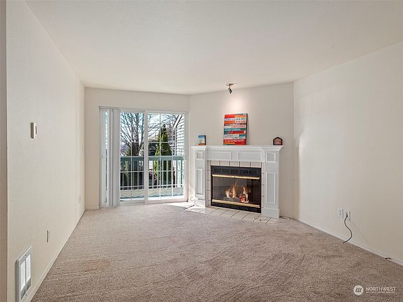 5th image of 22700 30th Avenue S #206