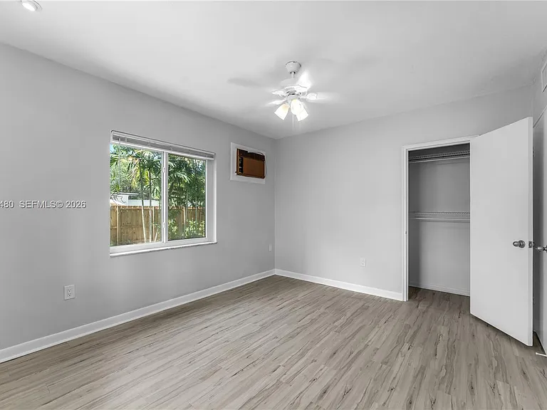 6130 SW 47th St — Photo 18