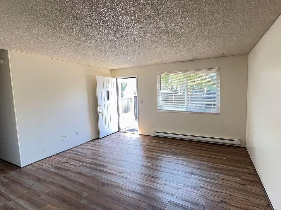1st image of 1165 Morrow Rd #9