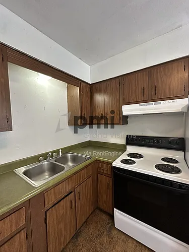 1612 University Dr Photo 1 1612 University Dr Photo 1